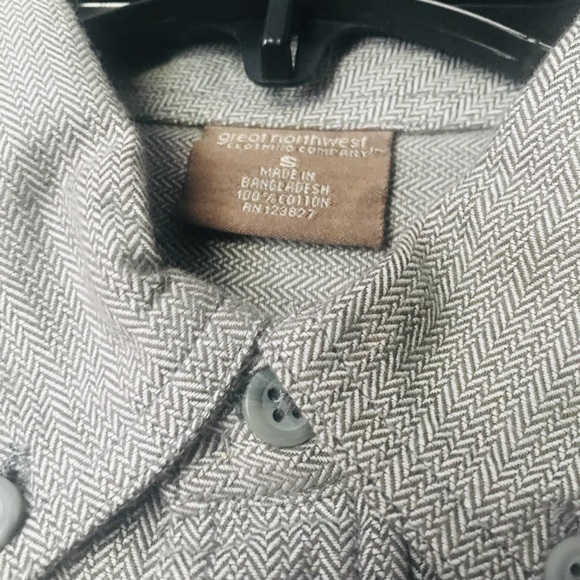 💥Great Northwest casual button down - Picture 3 of 4